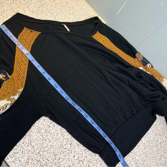 Free People Causal Clash Waffle Knit Black Combo Blouse - Picture 6 of 8